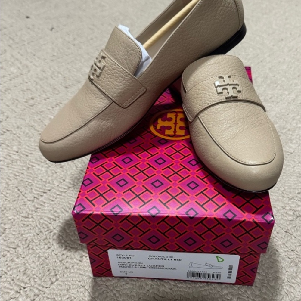 Tory Burch Mini Everly Loafer in Chantilly